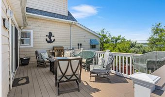 379 Bayshore Dr, Barnegat, NJ 08005