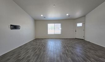 1704 Tenen Pass Dr, Benson, AZ 85602