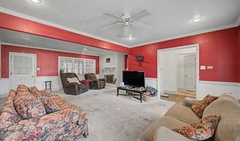416 Forest Glen Dr, Albany, GA 31707