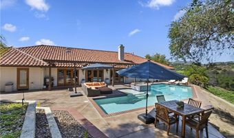 707 S Live Oak Park Rd, Fallbrook, CA 92028