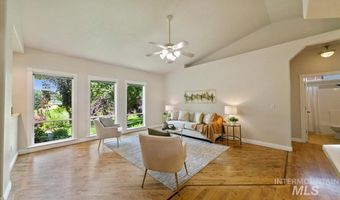 5201 N Stinger St, Boise, ID 83703
