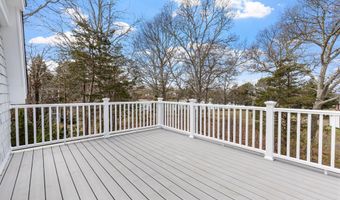 5 Bell Rd 5, Bourne, MA 02532