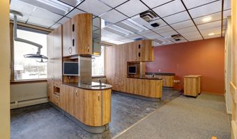 7926 Old Seward Hwy B8, Anchorage, AK 99518