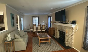 302 Wellington Pl 2, Aberdeen, NJ 07747