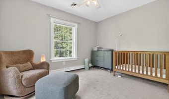 33 Taywood Rd, Auburn, ME 04210