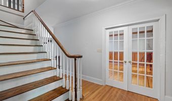 1720 Wood Creek Cir, Athens, TN 37303