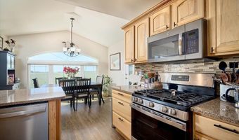 10423 BEARTOOTH Dr, Cheyenne, WY 82009