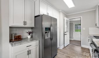 3123 Edsel Pl, Charlotte, NC 28205