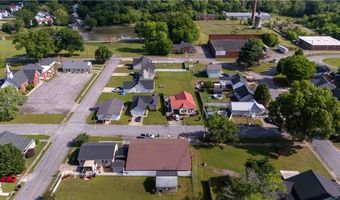 8 2nd St, Aragon, GA 30104