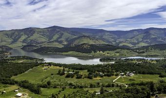 1800 Neil Creek Rd, Ashland, OR 97520