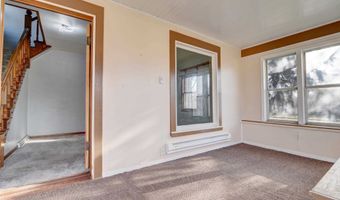 910 2nd Ave, Armstrong, IA 50514