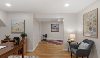 5 Westside Dr, Acton, MA 01720