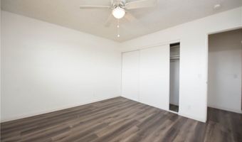 15615 Tuscola Rd, Apple Valley, CA 92307