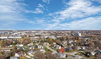 624 S KELLER PARK Dr, Appleton, WI 54914