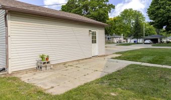 1413 E MARQUETTE St, Appleton, WI 54911