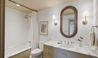 37 Holly Ln, Alexander City, AL 35010