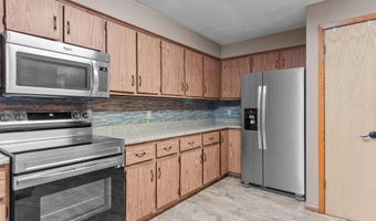 1800 SCHAEFER Cir, Appleton, WI 54915