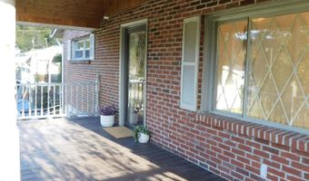 28 Wolf Hollow Rd, Baxter, KY 40806