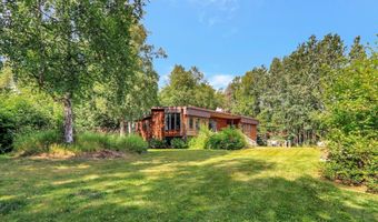 8210 Sundi Dr, Anchorage, AK 99502