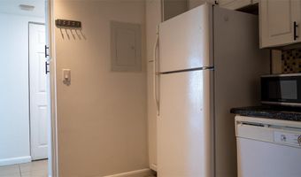 20100 W Country Club Dr 1007, Aventura, FL 33180