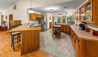 519 Country Club Dr W, Arapahoe, NC 28510