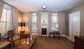 181 Auburn St, Manchester, NH 03103