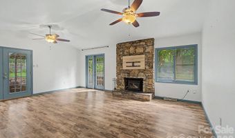 21 Glen Meadows Rd, Arden, NC 28704