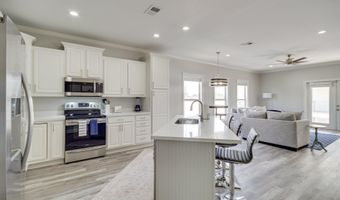 183 Mcdonnell Ave 305, Biloxi, MS 39531