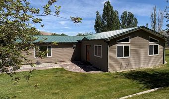 190 Meadow Rd, Challis, ID 83226