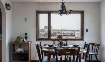 18 Beach Row, Narragansett, RI 02879