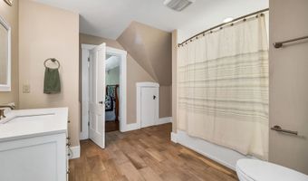 236 Main St, Candia, NH 03034