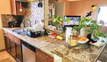 8293 ECHO DELL Rd, San Diego, CA 92119