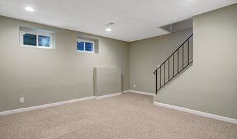 4725 31ST St S, Arlington, VA 22206