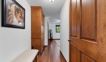 3547 N WINDWARD Ln, Appleton, WI 54911