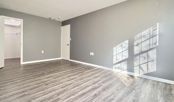 304 Wellington Pl, Aberdeen, NJ 07747