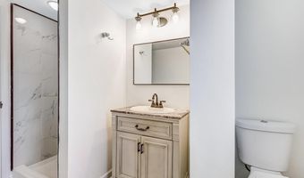 6408 MARYVIEW St, Alexandria, VA 22310