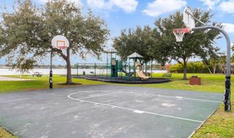 2418 SWEETWATER CC PLACE Dr, Apopka, FL 32712