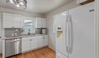 2014 BRADLEY Ave, Cheyenne, WY 82001
