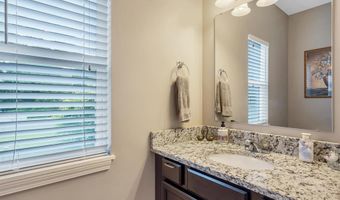 306 Essen Ln, Ballwin, MO 63021