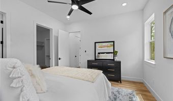 20 Stretford Dr, Bella Vista, AR 72714