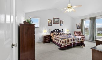 2 PEGASUS Pl, Bear, DE 19701