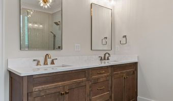 10946 London Tower Pl 64, Apison, TN 37302