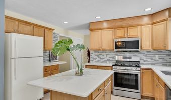 5 Samantha Way 5, Acton, MA 01720