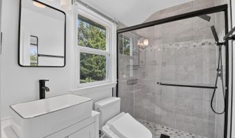 7823 MARION Ln, Bethesda, MD 20814