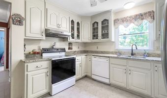 356 HANOVER Rd, Abbeville, SC 29620