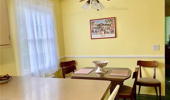 1000 Hope St, Bristol, RI 02809
