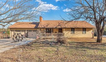 6930 SW Hoch Rd, Auburn, KS 66402