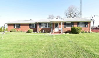 103 E Mauzy St, Boswell, IN 47921