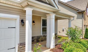 845 Deepwood Ct, Boiling Springs, SC 29316