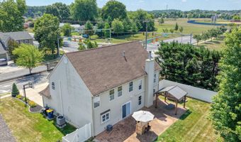 2 HEATHERFIELD Way, Dover, DE 19904